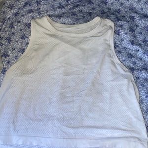 Lululemon tank top stained